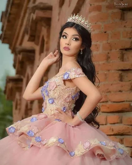 Váy cưới cổ chữ V Quinceanera Thanh thiếu niên Ren hoa Appliques Chiều dài sàn V